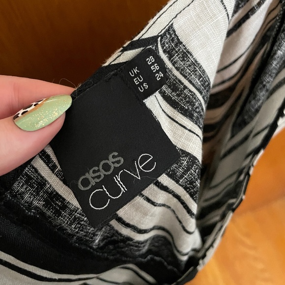 ASOS Curve Striped Camisole Crop Top - Picture 2 of 3